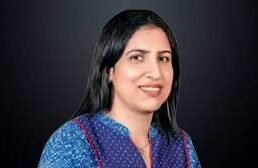राधिका पांडे