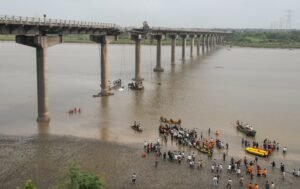 गम्भीरा ब्रिज