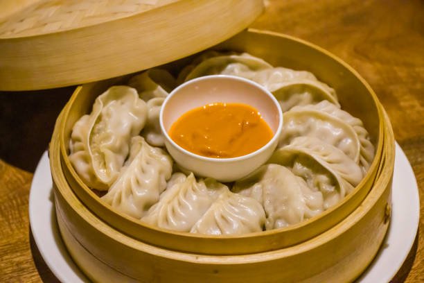 नेपाली मोमो (Dumplings)