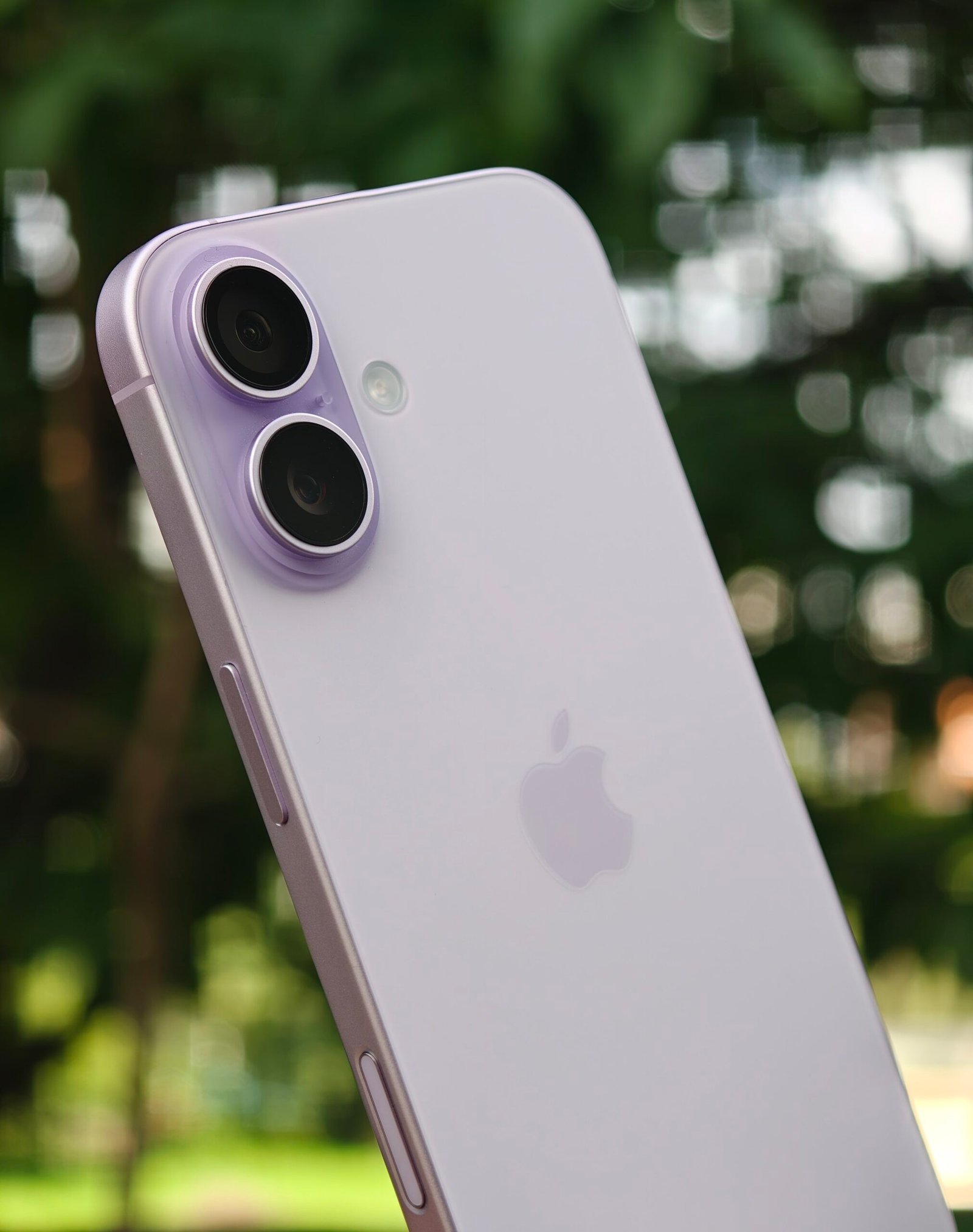 iPhone 17 Review in Hindi