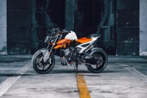 2026 KTM 390 Duke