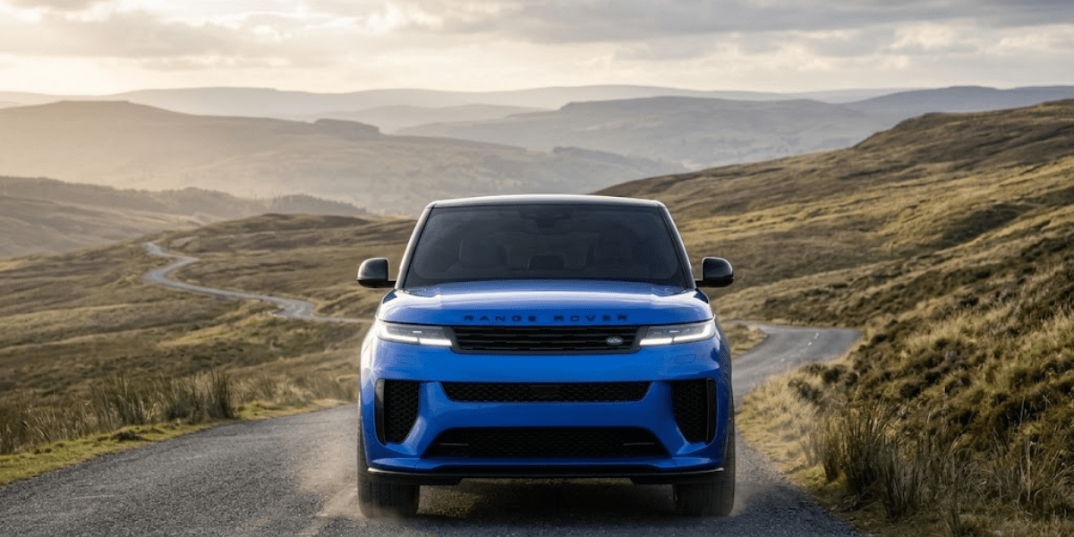 Range Rover Sport SV Ultimate Edition