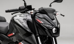 Bajaj Pulsar N160 Price and Features