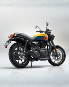 royal-enfield-hunter-350-2026-base-premium