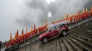 Range Rover Dragon Challenge