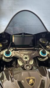 ducati-panigale-v4-lamborghini