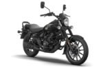 bajaj-avenger-220-street