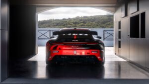 porsche-911-gt4-r