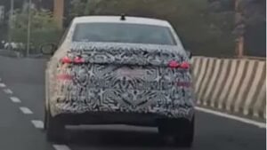 skoda-slavia-facelift-interior-spied